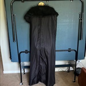 Warlock, long black, one piece cape